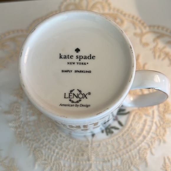 Kate Spade New York “Look for the silver lining” mug - Picture 5 of 5